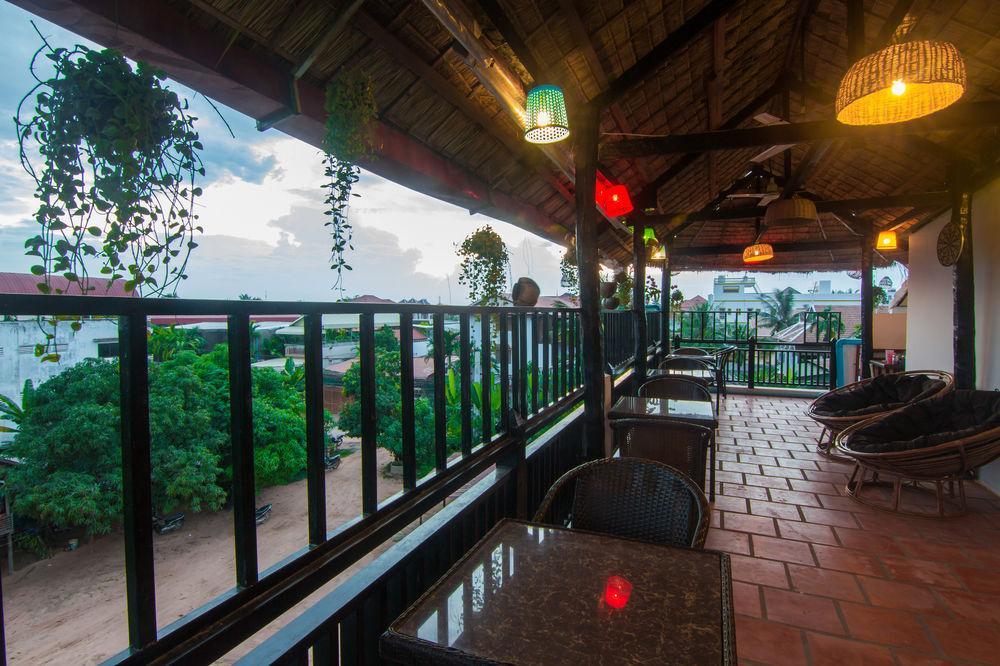 Pension Lodge Сіємреап Екстер'єр фото